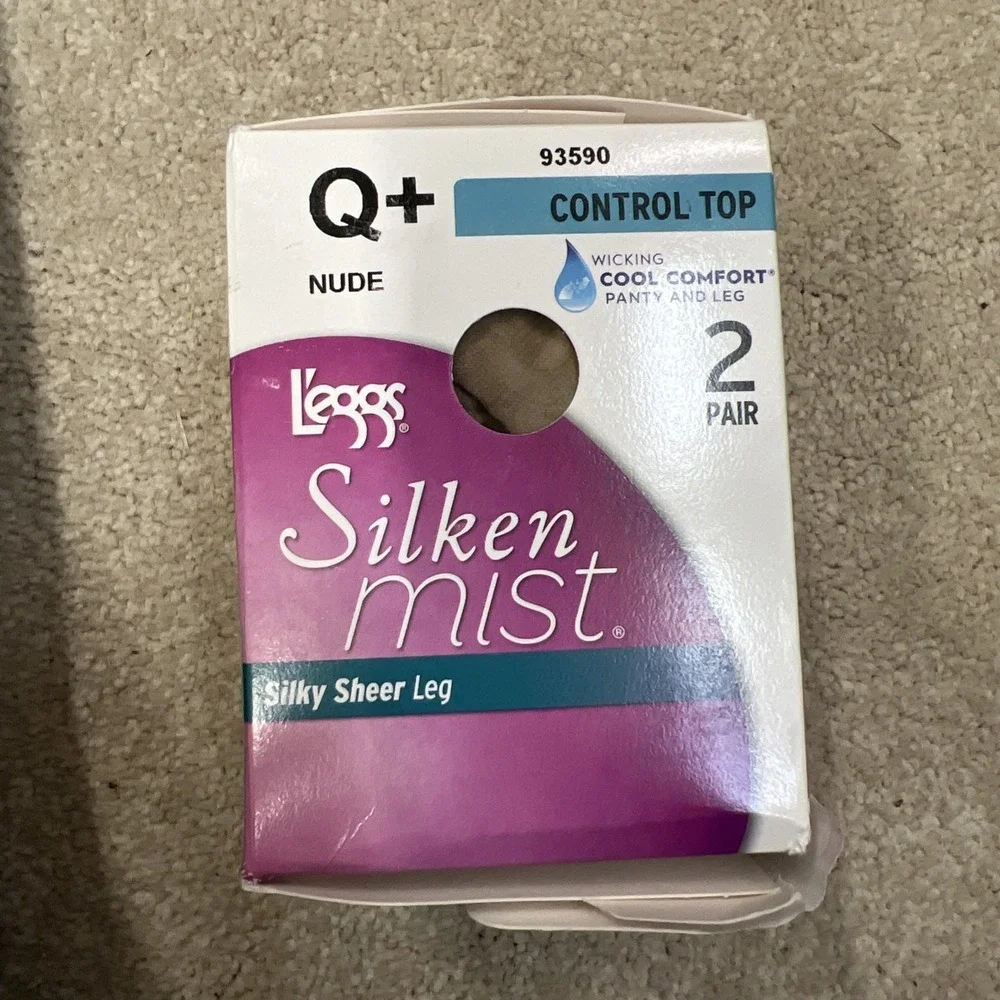 Leggs Silken Mist Control Top Pantyhose 2 Pair Nude Q+ Shapewear Sheer Glamorous